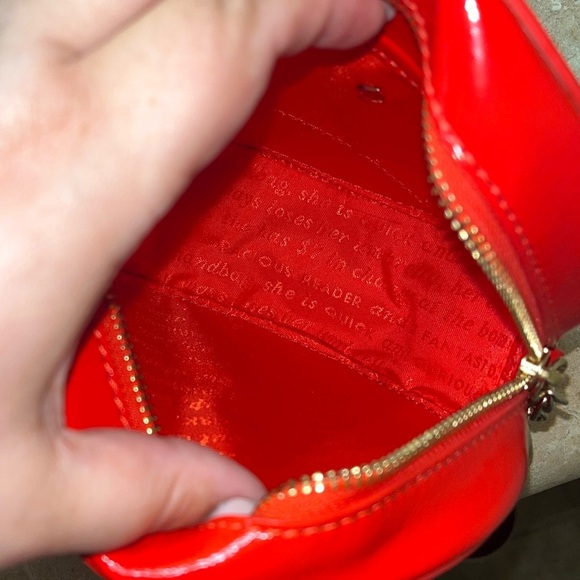 Kate Spade New York Normandy Park Circle Bag, Red Patent Leather Vintage Rare - Picture 9 of 11